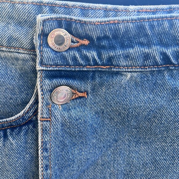 NWT SZL ZARA Raw hem denim mini skort with buttons. - Picture 3 of 5